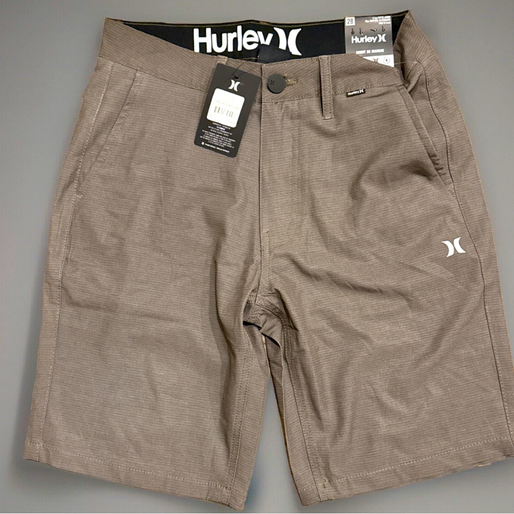 NEW Boys size 28 waist hybrid printed walk short Hurley new with tags